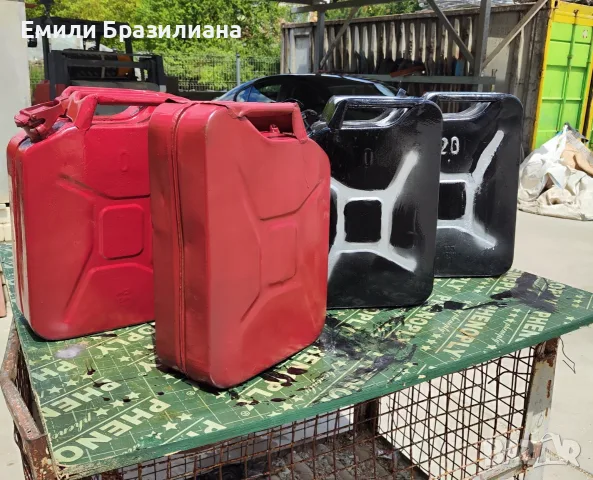 Воени ретро метални туби за гориво, снимка 5 - Индустриална техника - 55540896