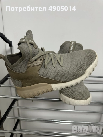 Употребявани обувки Adidas, снимка 2 - Спортни обувки - 55512964