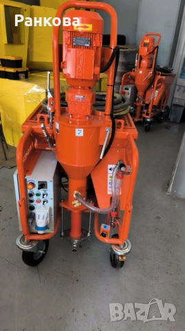 Продавам чисто нова професионална машина за мазилки, снимка 2 - Други машини и части - 54174063