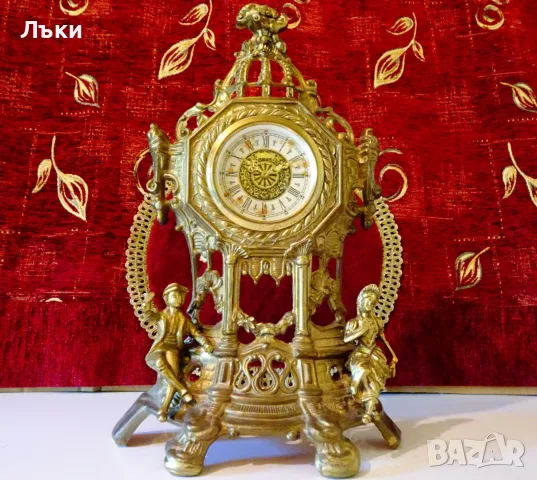 Механичен бронзов часовник,каминен часовник. 