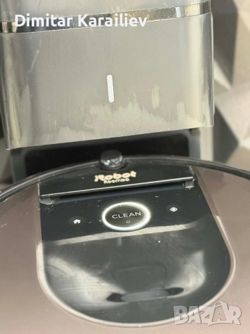 iRobot Roomba i8+, снимка 4 - Прахосмукачки - 54389553