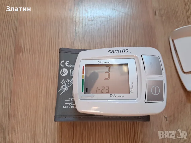 цифров апарат за кръвно налягане за китка Sanitas SBC 23, снимка 3 - Уреди за диагностика - 55427291