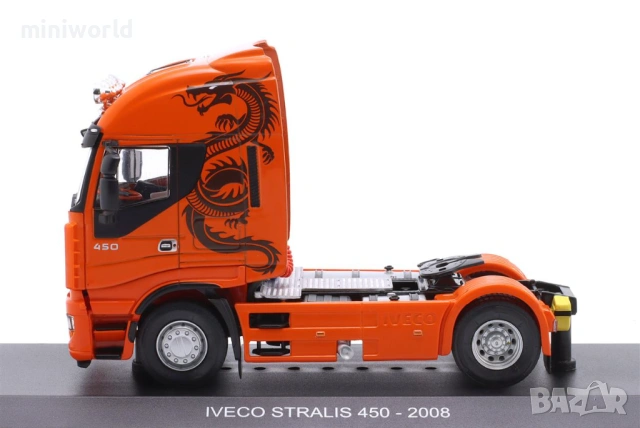 IVECO STRALIS 500 влекач 2008 - мащаб 1:43 на Hachette моделът е нов в блистер, снимка 3 - Колекции - 54695912