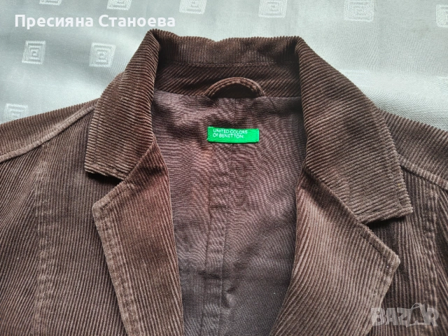 Дамски кадифен костюм United Colors of Benetton (сако и пола) – кафяв цвят, снимка 6 - Костюми - 54639452