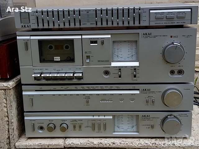 AKAI. Дек, тунер, усилвател,cd 52, грамофон ., снимка 2 - Ресийвъри, усилватели, смесителни пултове - 54399906