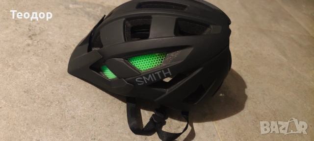 Каска Smith с MIPS система