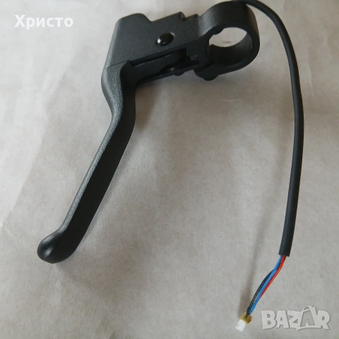 Ръкохватка за спирачка с прекъсвач Xaomi M365 Нова., снимка 5 - Части за велосипеди - 54455320
