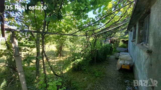 УПИ 600 кв.м с гараж в кв. Житница, снимка 3 - Парцели - 55187997
