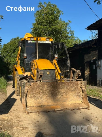 Багер JCB
