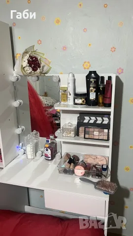 Тоалетка+Стол+Възглавничка за стола, снимка 4 - Тоалетки - 55424322
