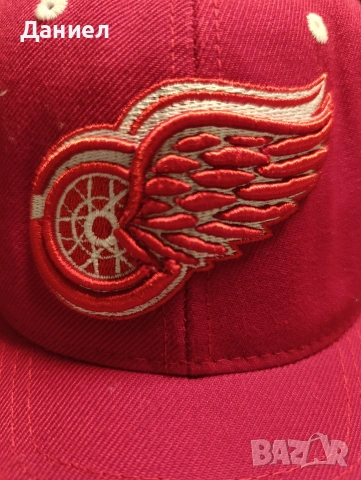 Шапка на Detroit Red wings , снимка 3 - Шапки - 53978636