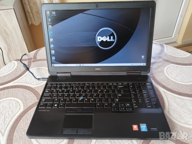 Лаптоп Dell Latitude E5540, снимка 4 - Лаптопи за дома - 54004765