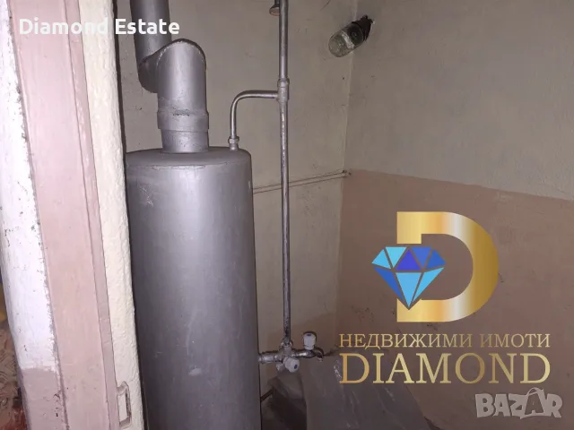 Едноетажна къща в град Чирпан, снимка 17 - Къщи - 55582672