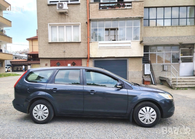 Форд Фокус 1.6HDI 90кс Клима, снимка 5 - Автомобили и джипове - 53063416