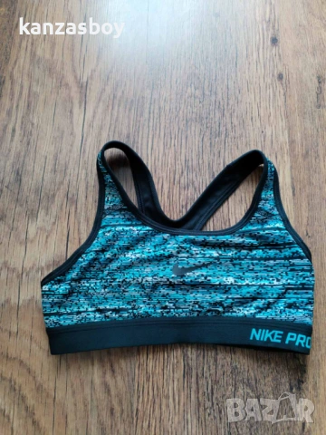 nike sport bra - страхотно дамско бюстие КАТО НОВО XS, снимка 5 - Корсети, бюстиета, топове - 54662774