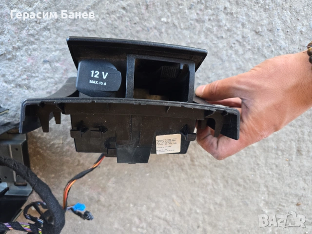 A2126803850 Пепелник заден подлакътник OEM MERCEDES W212 E 350 CDI 4MATIC OM642 2011