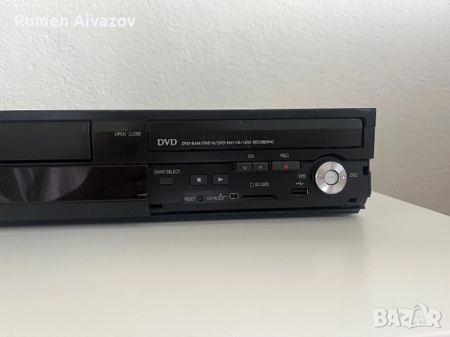DVD и VHS видео Panasonic DMR-EZ48V + трансформатор, снимка 3 - Плейъри, домашно кино, прожектори - 55163472