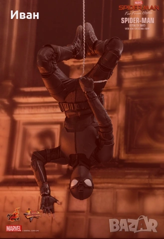 Хот Тойс  / Hot Toys Spider-Man Stealth Suit MMS540 зш- нови и запечани , снимка 4 - Колекции - 55252886