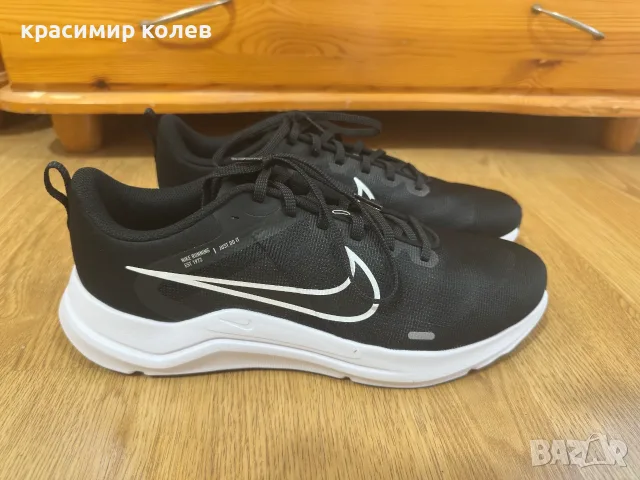 чисто нови маратонки "NIKE Downshifter12"/45,5/