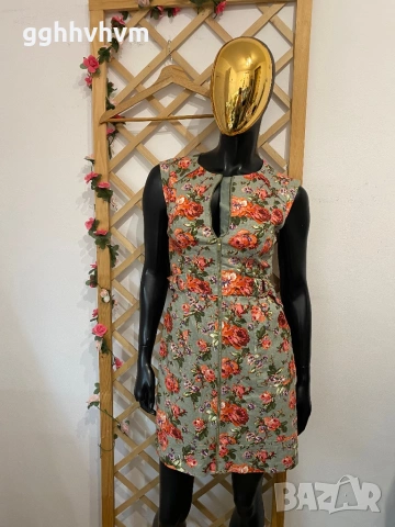 Рокля на OASIS