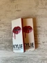 Комплект червило и молив на KYLIE Cosmetics цвят 22 с аромат на шоколад в кутия на марката 🖤❤️, снимка 6