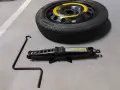 Резервна гума патерица за Фолксваген 125х70х16 + Крик, снимка 2