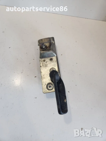Дръжка за заключване на задна врата за Mercedes Sprinter (1995-2005) 9017400135, снимка 2 - Части - 54089396