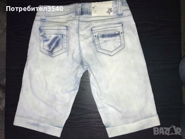 Дамски дънкови бермуди, снимка 5 - Къси панталони и бермуди - 54974502