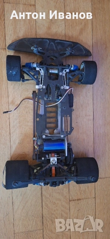 RC Touring Car 1:10 4WD Competition – Brushless motor + много резервни части, снимка 2 - Дронове и аксесоари - 55267725