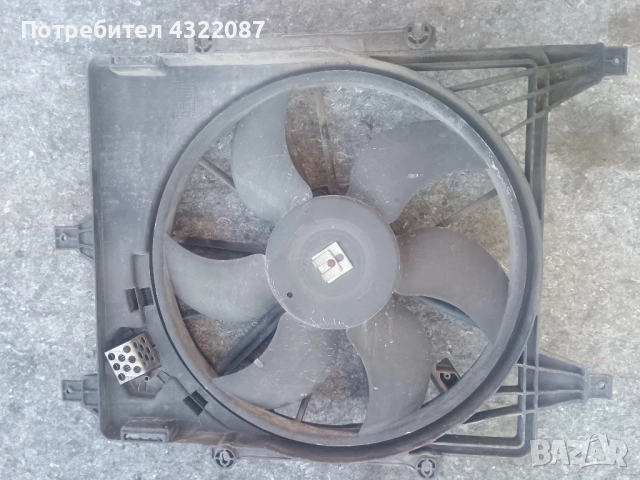 Перка охлаждане Рено Клио 2 1.5 ДЦИ 65к.с 2003г. / Renault Clio 2 1.5 DCI, снимка 3 - Части - 54491769
