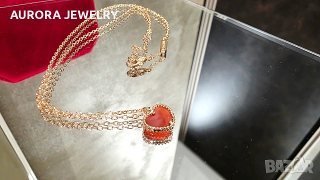 Van Cleef & Arpels VCA Rose Gold Red Carnelian Sweet Heart Дамско Колие