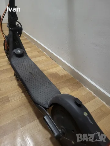 Ел. Тротинетка Ninebot F2 Plus, снимка 3 - Скутери и тротинетки - 55652403