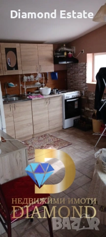 Едноетажна къща в град Симеоновград