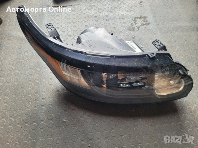 Десен фар за Range Rover Sport 2015