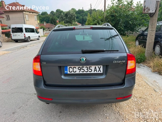 Skoda octavia 1.6 TDI 105kc -цена 7 6 0 0 евро частно лице продава   -редовни документи , задължител, снимка 14 - Автомобили и джипове - 55125465
