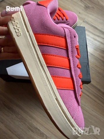 Оригинални нови цветни кецове adidas Originals Campus 00s ! 38 н, снимка 2 - Кецове - 54624373