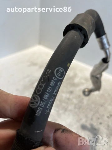 Маркуч за масло за Volkswagen Scirocco 2.0 Tfsi (2008) 06J1214920, снимка 2 - Части - 54164761