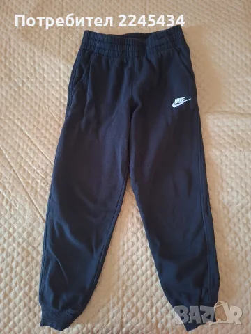 Детски оригинални долнища на Nike!, снимка 5 - Детски анцузи и суичери - 55576116
