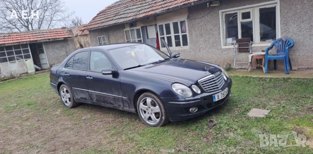 Mercedes Benz E270, снимка 9 - Автомобили и джипове - 54595226