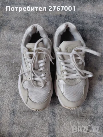 Adidas маратонки 37.5, снимка 2 - Маратонки - 55303645