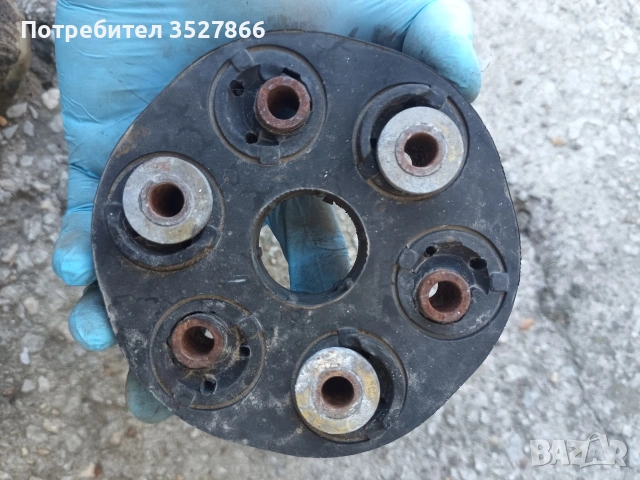 Каре кардан Mercedes 123, снимка 3 - Части - 55228434