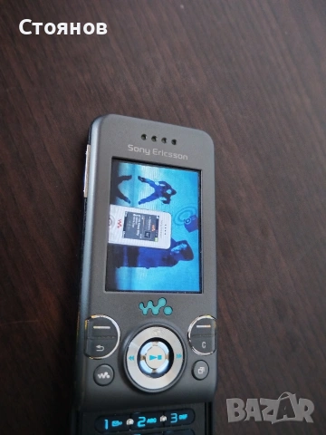 Телефон Sony Ericsson W580i