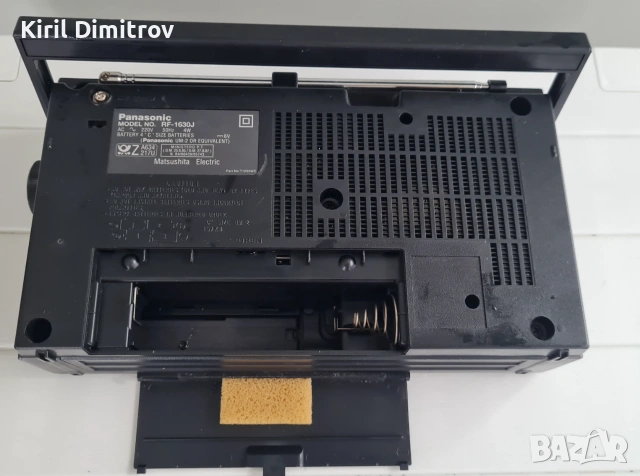 Портативно радио Panasonic GX30, снимка 2 - Радиокасетофони, транзистори - 55135996