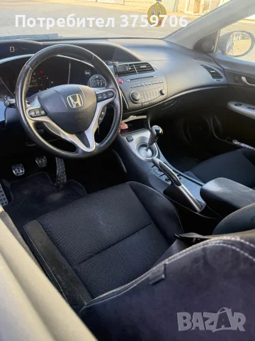 Продавам Honda sivic запазена, снимка 7 - Автомобили и джипове - 55397753