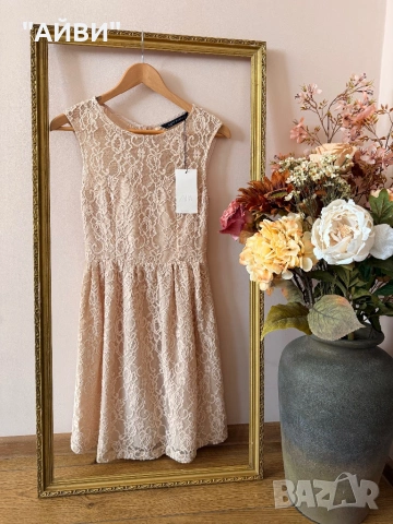 ZARA Дамска нежна рокля, снимка 9 - Рокли - 53999579
