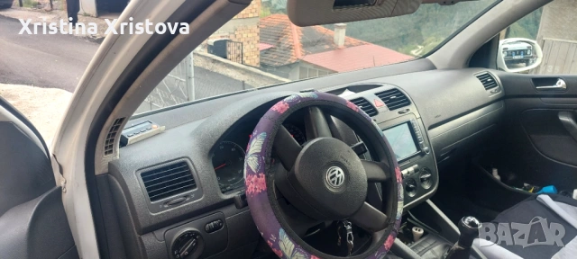 Volkswagen Golf Mk5 1.9 TDI 1.9 TDI 105 к.с. Ръчна скоростна кутия. Колата е в добро техническо и ви, снимка 7 - Автомобили и джипове - 54572212