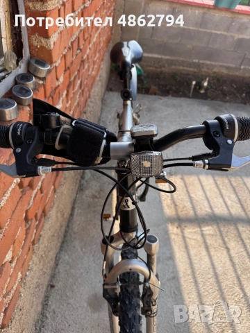 Продавам велосипед Run & Bike Attack – 18 скорости, снимка 6 - Велосипеди - 54985607