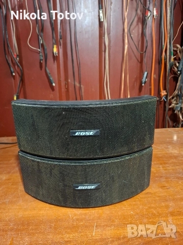 Продават се тонколони Bose. 