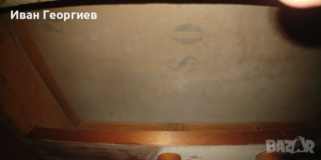 Дървена маса с размери на плота 64х64см., снимка 11 - Маси - 55135065