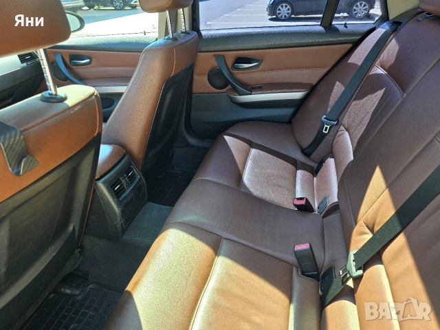 BMW 320d E91 163 к.с. Автомат, Панорама, Кожа, Keyless, Подгрев, снимка 13 - Автомобили и джипове - 55033975